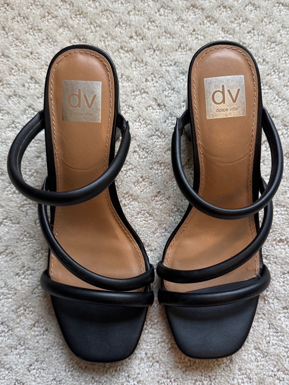 NWOT DV Dolce Vida black ring strap slide heels sandals shoes women’s 9